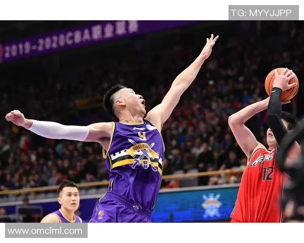 孙悦的篮球传奇之路：从青涩少年到CBA巨星的奋斗历程与心路历程
