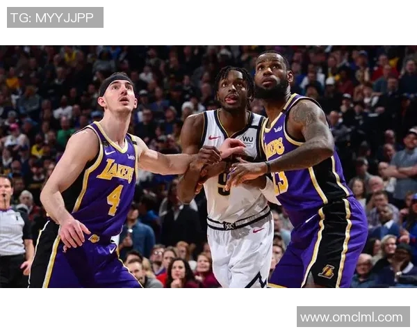 斯波与沃格尔的战术对决:谁能在NBA赛场上笑到最后 斯波与沃格尔的战术对决:谁能在NBA赛场上笑到最后